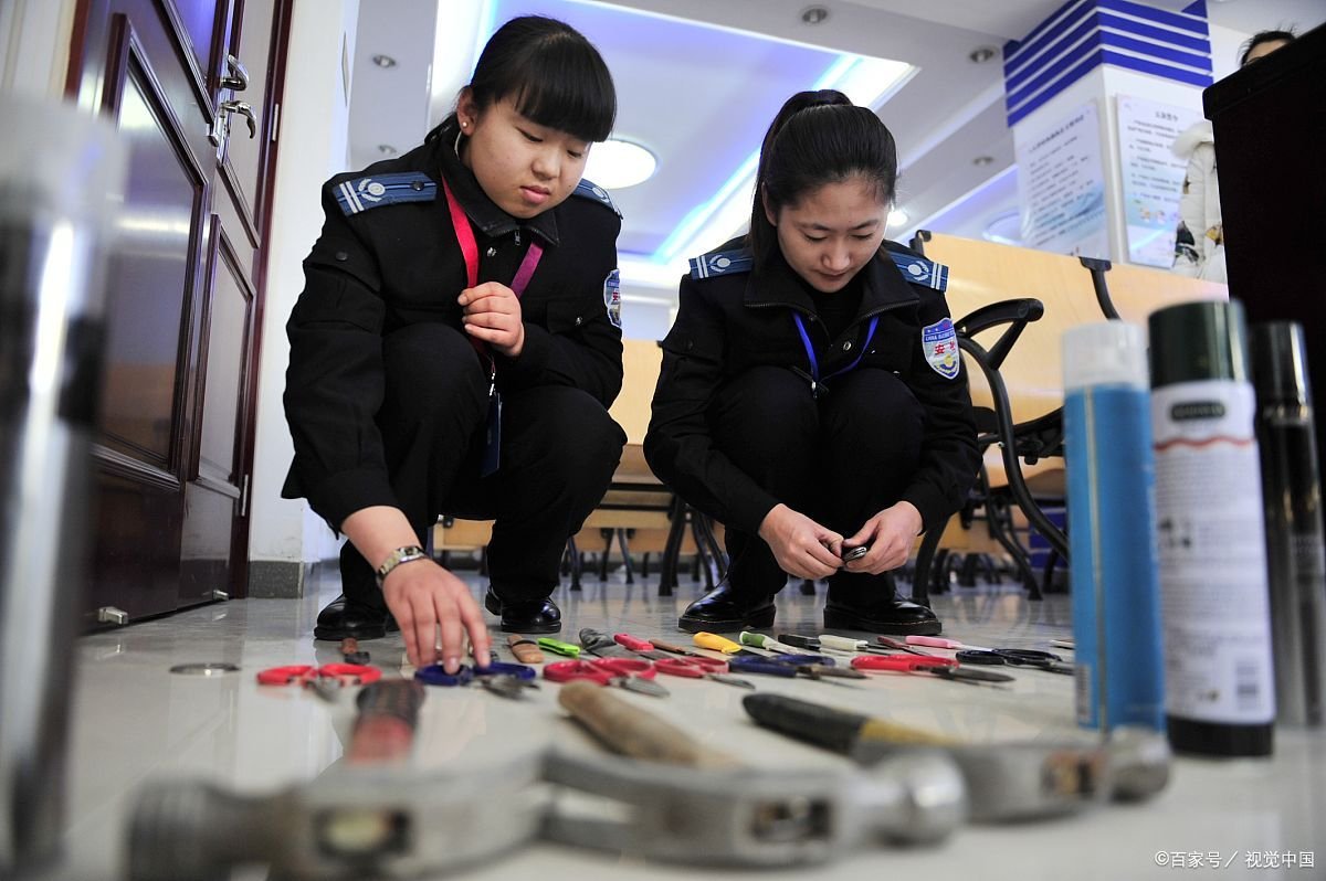 女性在职场上目前面临的最大困境是什么?