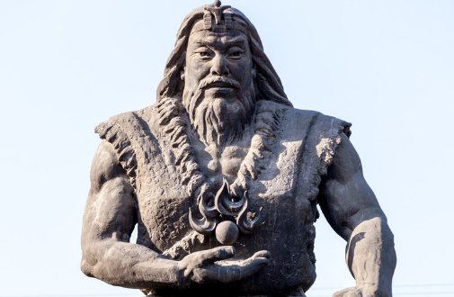 人类第一个祖先是谁