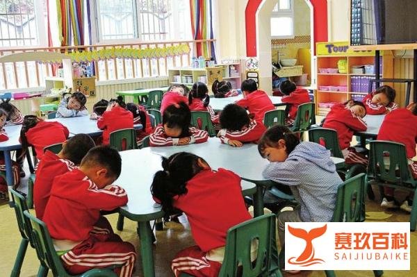 5岁男孩在幼儿园17天内几乎每天挨打,官方:涉事教师已被辞退!