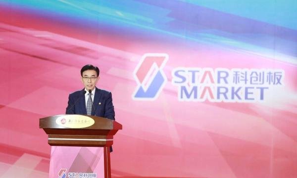 尹志尧：我国半导体的脊梁