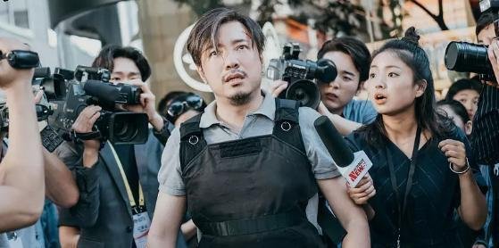 《幕后玩家》值得我们看吗？