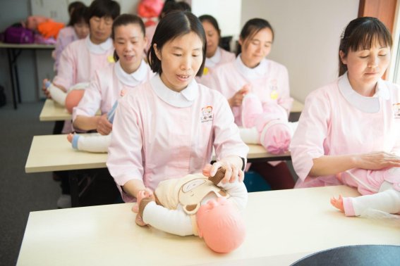 50岁女性可以学什么技术好就业?