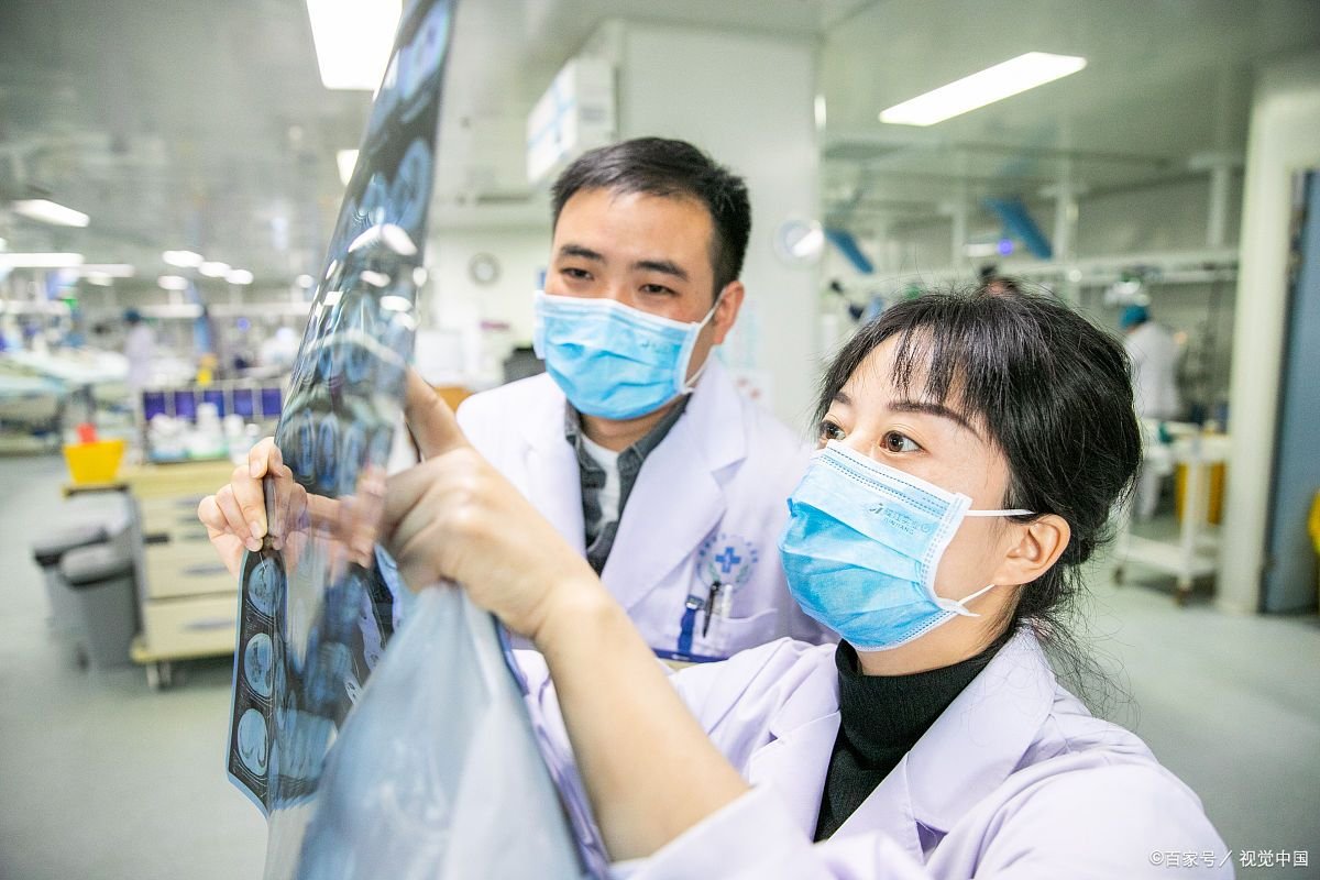 女性在职场上目前面临的最大困境是什么?