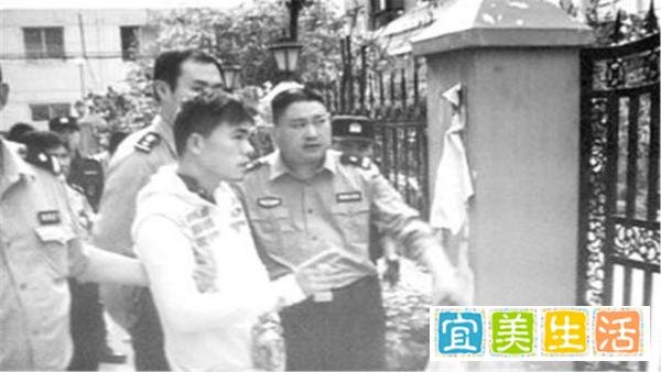 7年前,河南18岁高中生雇凶杀亲,姐姐却在临死前还在保护弟弟