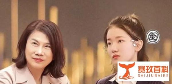 秘书中午不休息直播,董明珠一句话惹怒全网!资本家都这副嘴脸?