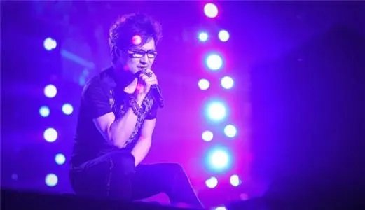 汪峰想上一次热搜头条为什么这么难？