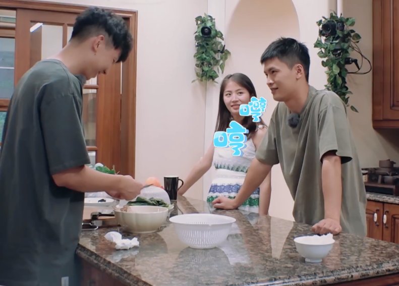 一个富二代，一个农村娃，消费观不同，这对明星夫妻能走多远？