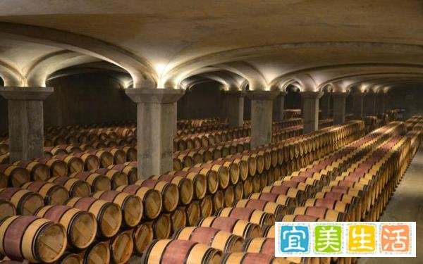 一级庄玛歌酒庄高水准副牌，玛歌红亭红葡萄酒