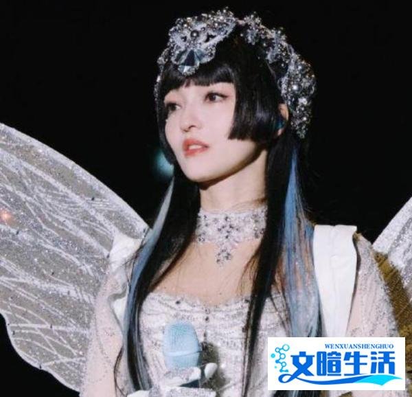 张韶涵机智回应“那英需要你”,谦逊中闪耀实力之光!