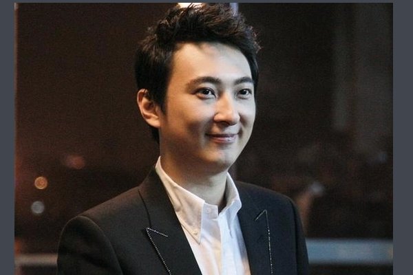 王校长是谁？