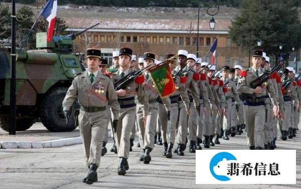 唯一没有被美国驻军的西方强国，美军几十年都进不去，拿它没办法