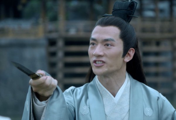 林探花怎么突然会武功了