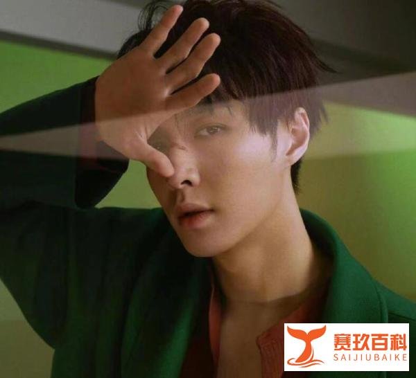 EXO出道10周年，张艺兴宣布离开SM娱乐公司