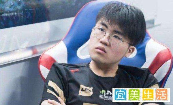 LOL姿态举报小乐言卡Bug,当事人道歉:不管怎样处罚我都接受