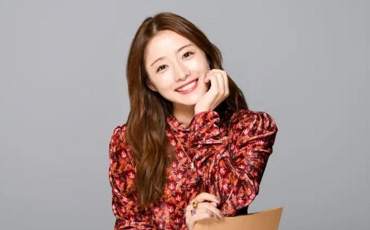 石原里美感染新冠，为何网友说这是比老婆结婚还要难过的消息？