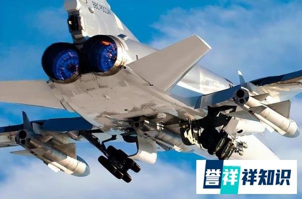 俄空袭敖德萨，导致中国领馆外墙墙面和部分窗户玻璃破损