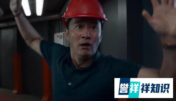 《坚如磐石》票房超《巨齿鲨2》，吴京又输了
