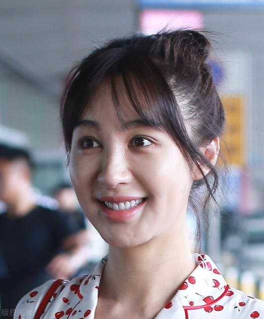 李菲儿说自己入行十几年没有代表作,你还记得她是怎么出道的吗?