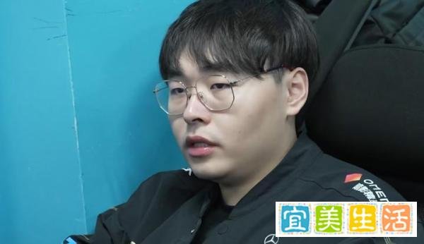 RNG更换主教练，粉丝大骂CEO，自从来战队之后，没干过一件好事