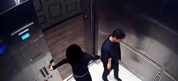 刘强东案听证会取消,为何案件还没落下帷幕