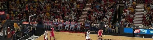 NBA2k14怎么空接？