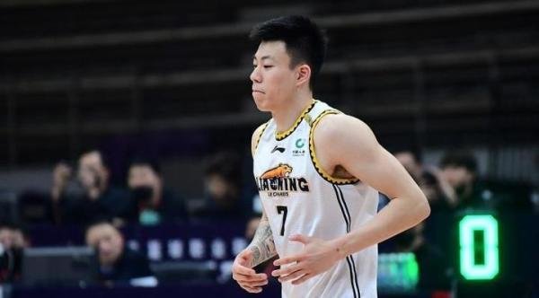 ??加油！中国新星张镇麟正式进入太阳夏联名单