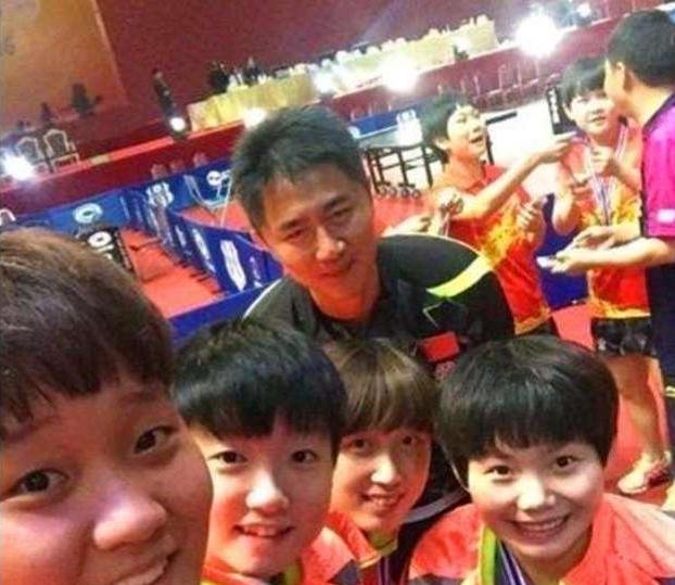 国乒最强教练之一！从没拿到过冠军，却带队创造了历史，他是谁？
