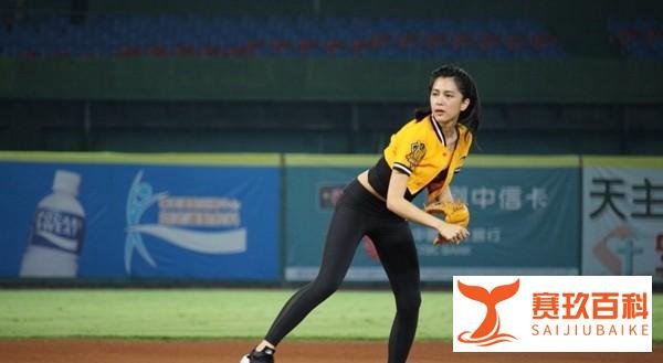 著名女星崩溃哭诉:因疫情1年没开工,欠债700万