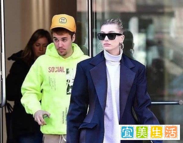 艾薇儿发文力挺比伯,呼吁多关注莱姆病,有同样经历才感同身受?