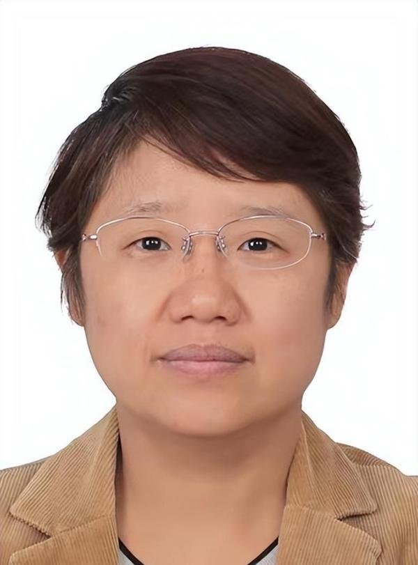 中国残疾人联合会第八届名誉主席,主席团主席、副主席简介