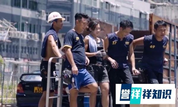 她是香港最美的搬运工,被人称“港版劳拉”,女人要自由就要多挣钱