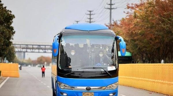 河南多地要求基层进厂支援富士康 这是咋情况？