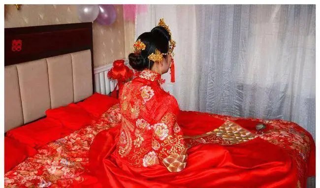 山西一女子出嫁，娘家陪嫁288头猪，你如何看待这样的陪嫁？