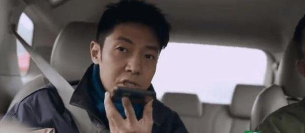 央视主持人打嘴仗画面太搞笑，撒贝宁调侃自己在台里没几个朋友了
