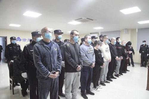 套路贷被害人生前哭着说早死早解脱,套路贷都有哪些危害?