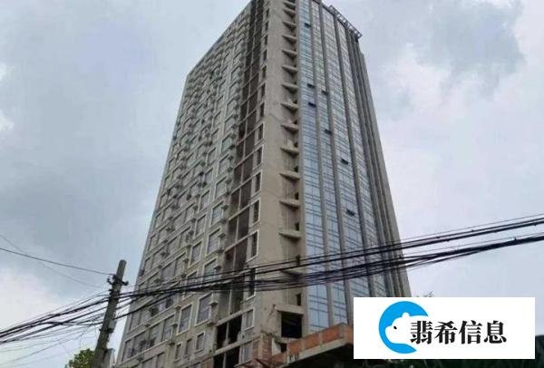 雨花三大烂尾楼——一个马上复活，另外两个遥遥无期！