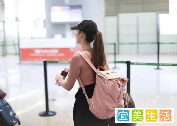 没帮老婆提行李被骂渣,看郎朗怎么回应