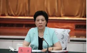 乌兰的家庭情况到底是什么？