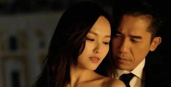 王鹤棣宋茜后台热吻？唐嫣被梁朝伟包养？宋祖儿打通关系复出？
