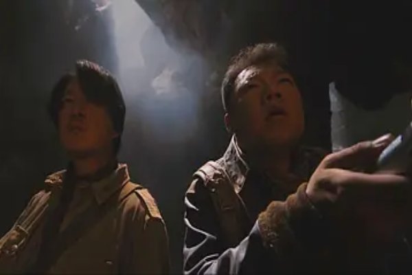 《龙岭迷窟》主要讲述了什么故事？