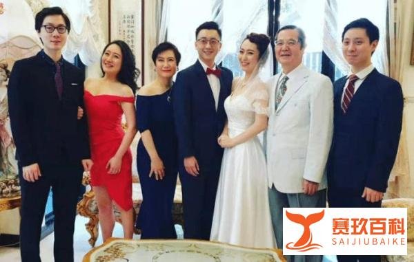 巴戈患癌去世享年67岁,最后一次亮相曝光,面部削瘦到脱相