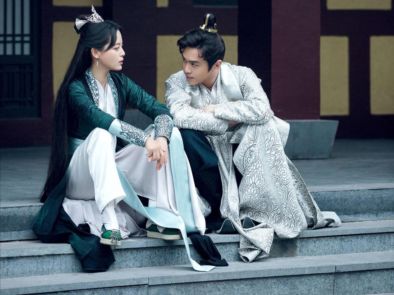 《琅琊榜》VS《庆余年》:为何李小冉的长公主一出场,就希望全剧终呢?