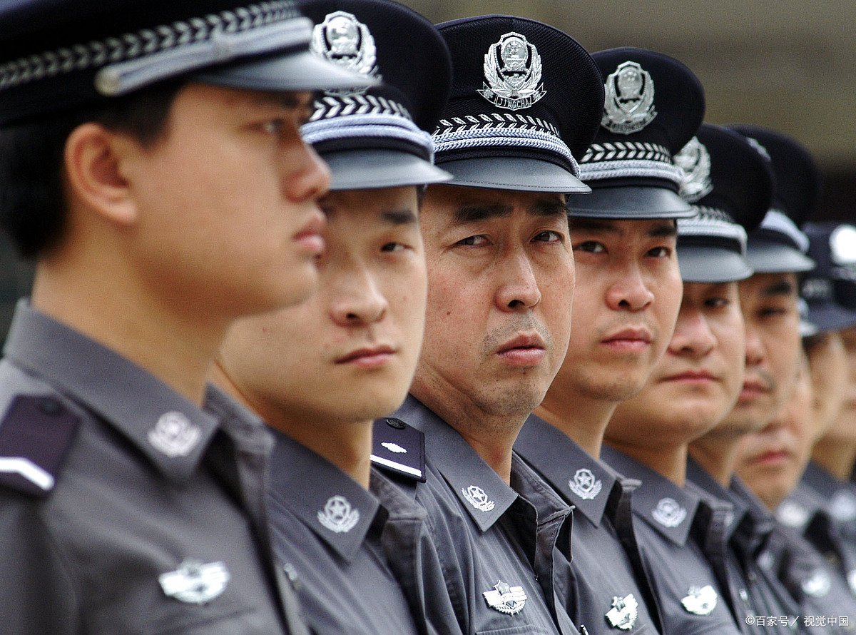 狱警是公务员还是事业编