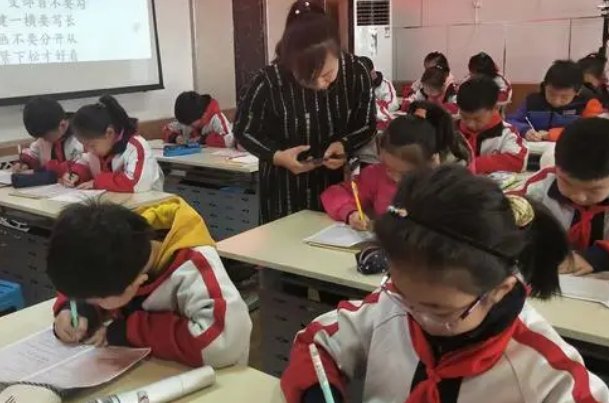 罕的多音字是什么