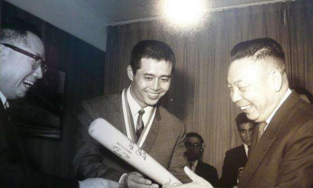 王贞治被称为“世界棒球之王”，你知道有关王贞治的故事吗？