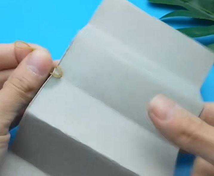 如何折叠奥特曼?