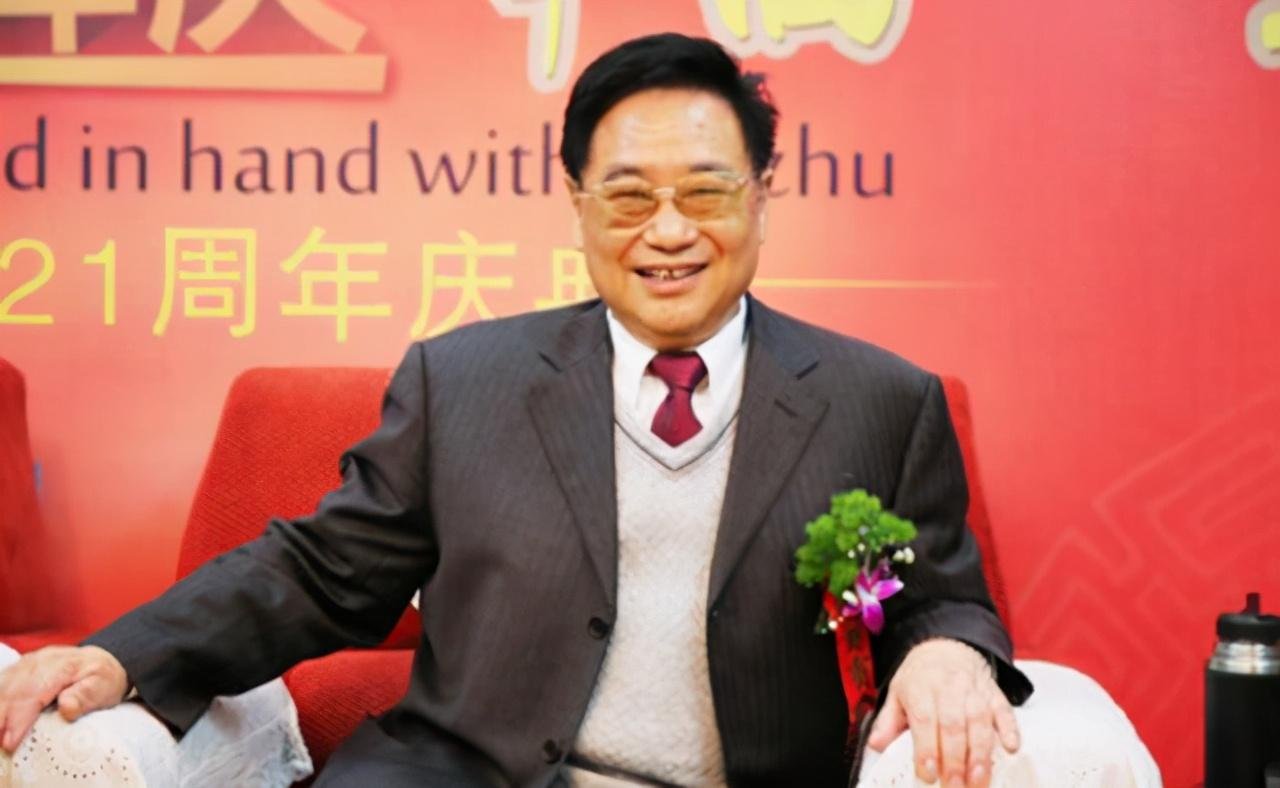 吴炳新九十年代年赚80亿，被一个老汉坑惨，声名倒地是怎么回事？