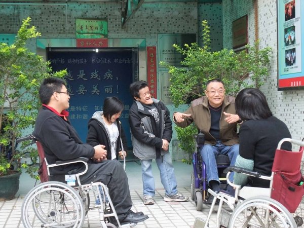 陈德勋的回报社会