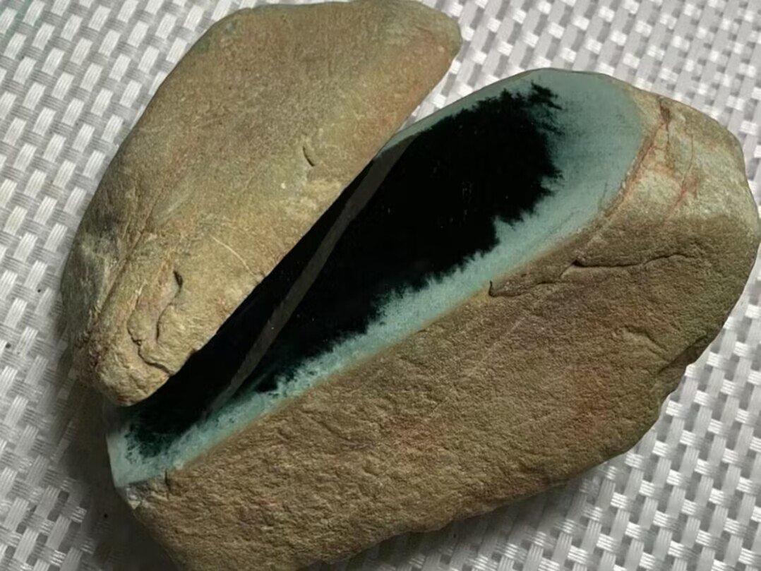 缅甸哪里有翡翠原石