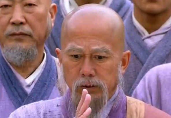 天龙八部带头大哥是谁？